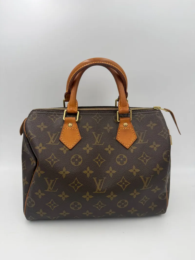 LOUIS VUITTON Speedy 25 Monogram Handbag