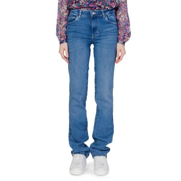 Guess Light Blue Organic Cotton Mom Jean