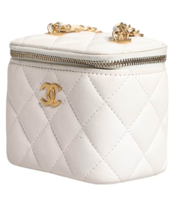 Chanel White Matelasse Lambskin Gold Chain Shoulder Vanity Mirror – Image 4