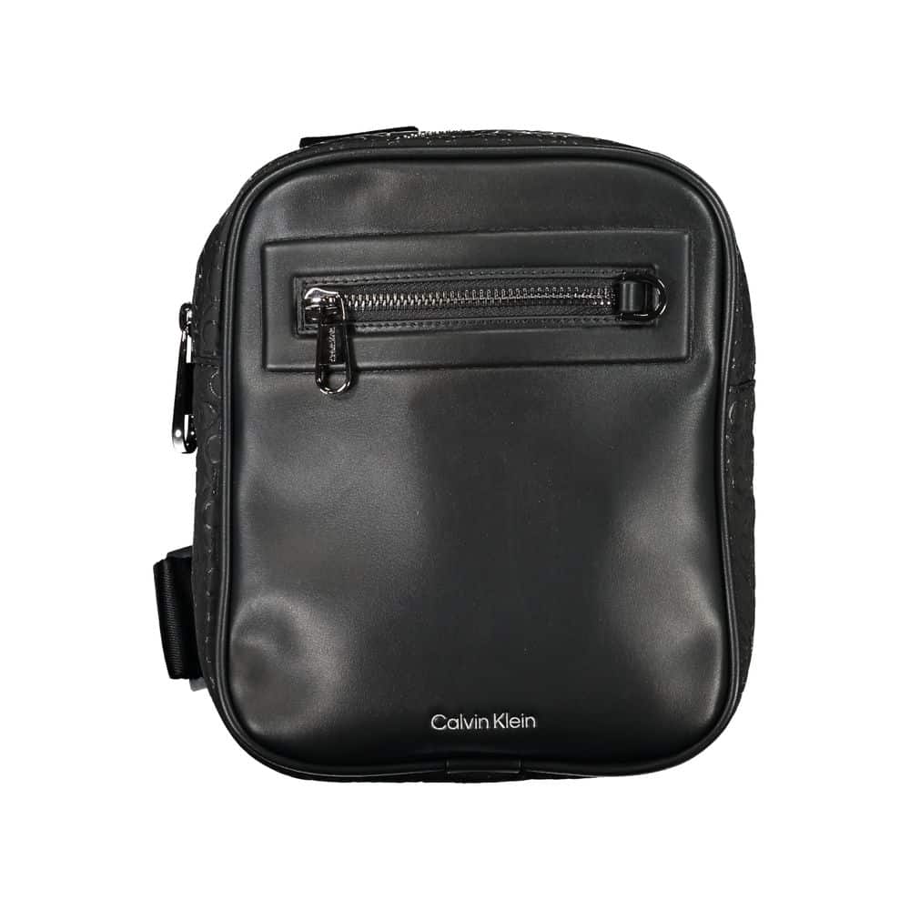 Sac en cuir noir de Calvin Klein.