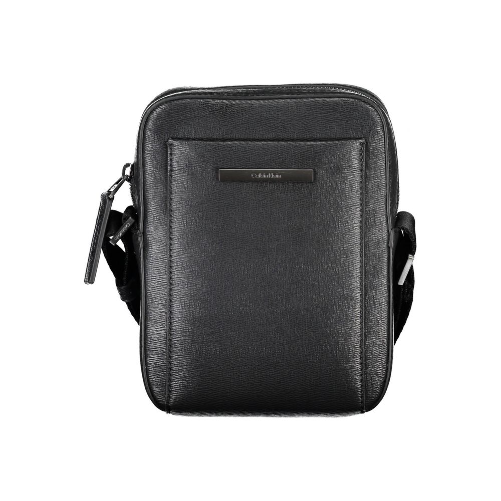 Sac en cuir noir élégant pour un usage quotidien.