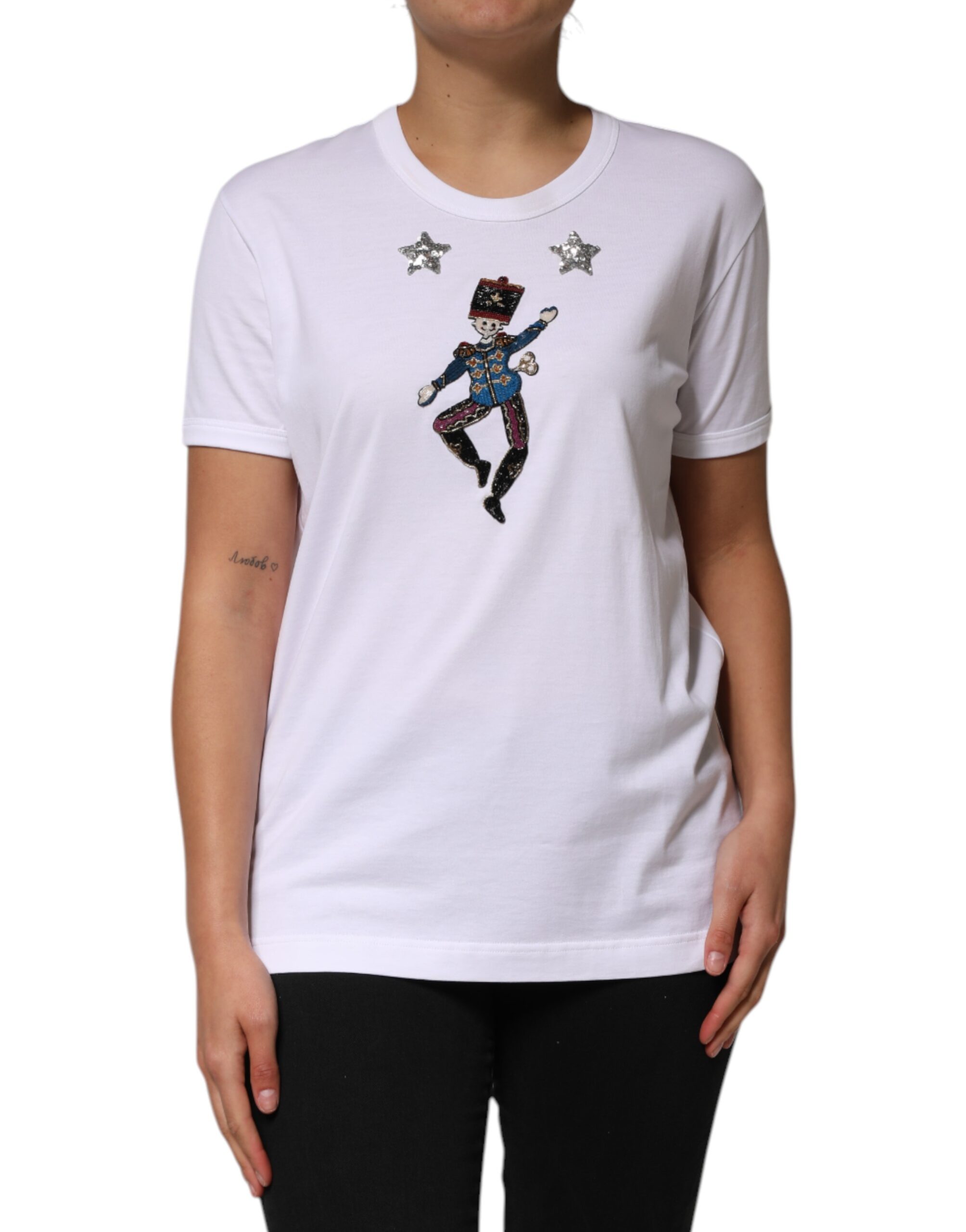T-shirt blanc avec dessin coloré sur le devant