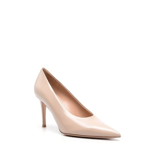 Gianvito Rossi Robbie Leather Pumps – Image 2