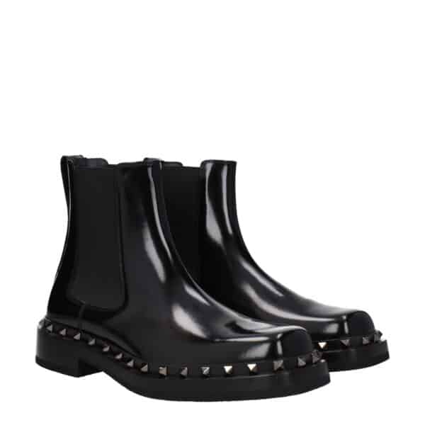 Valentino Garavani Black Leather Ankle Boots – Image 2