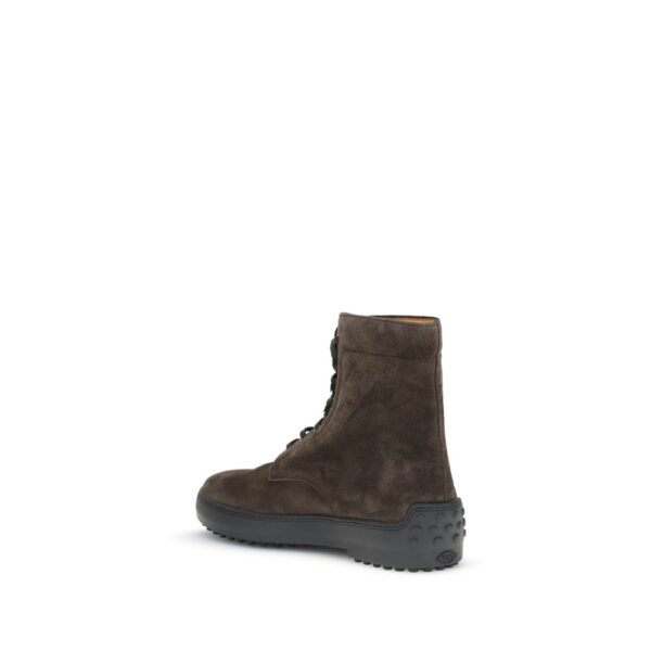 Tod's Suede Ankle Boots – Image 3